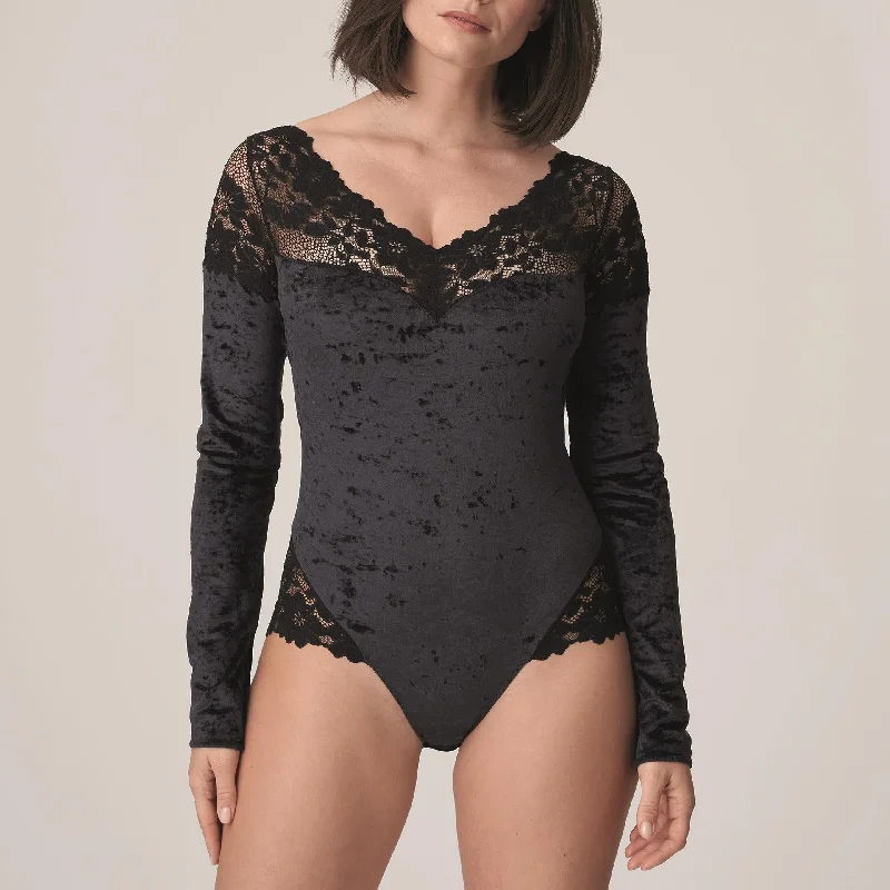 women's pajamas with a touch of eleganceplus-size waist cincher with lace overlayPrima Donna Twist Abbey Road Bodysuit